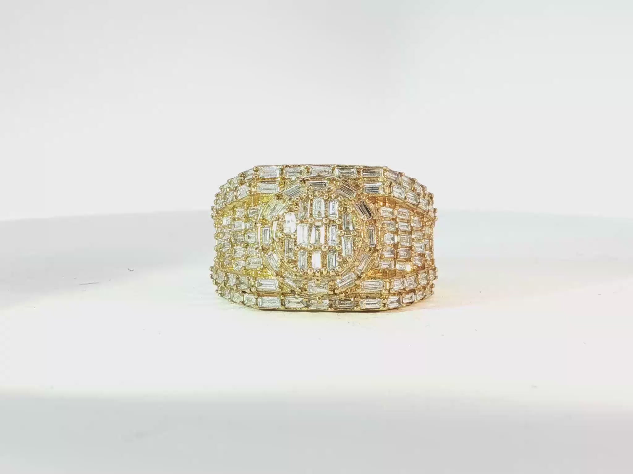 10k Gold Circular Men's Ring with Baguette Diamonds 2.90ct