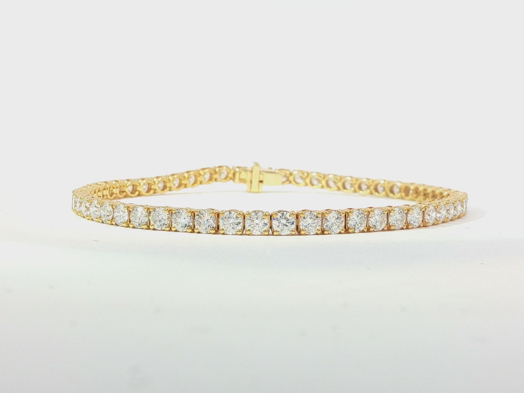 14k Gold Lab Grown Diamond Bracelet with Classic Round-Cut Design 7.22ct