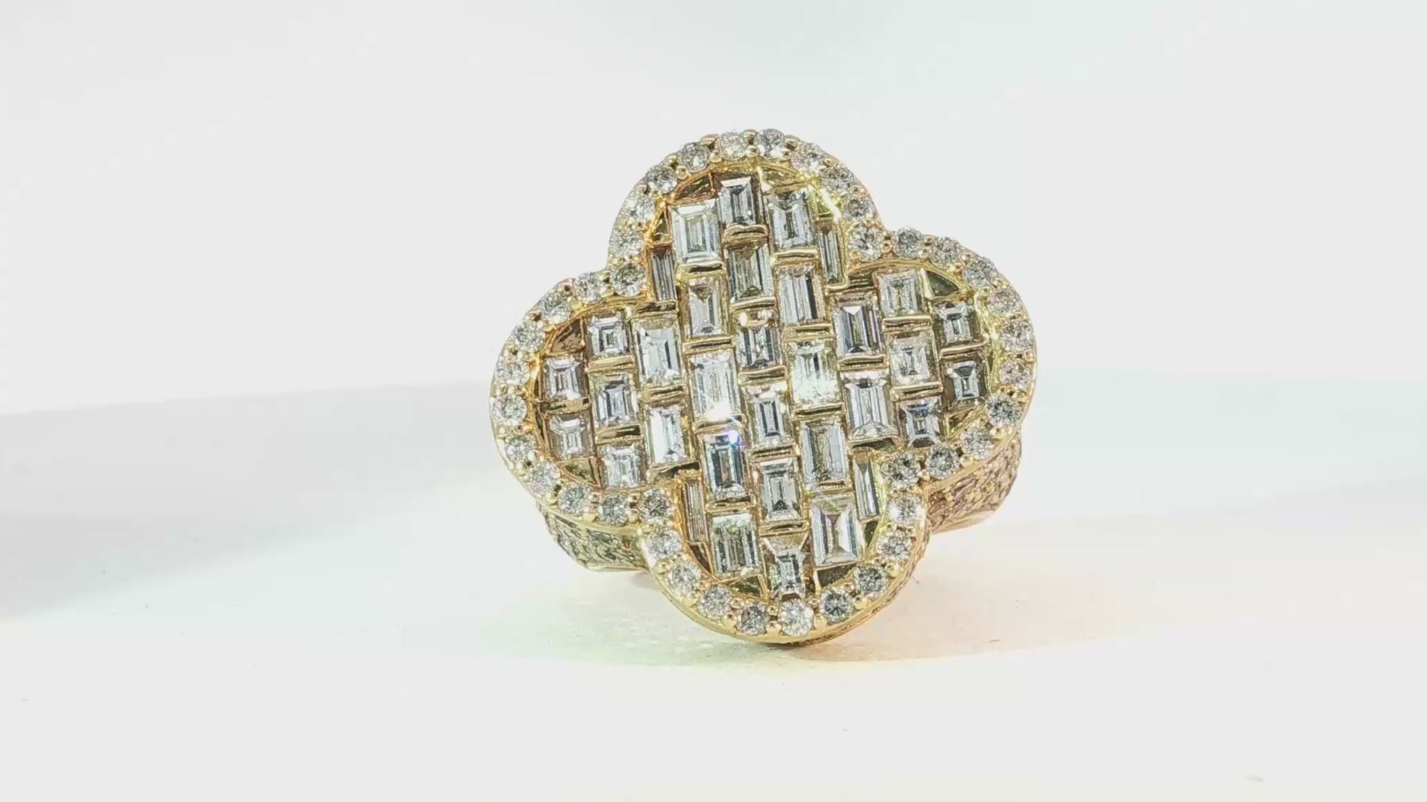 14k Gold Large Clover Ring with Baguette & Round Diamonds 6.01ct