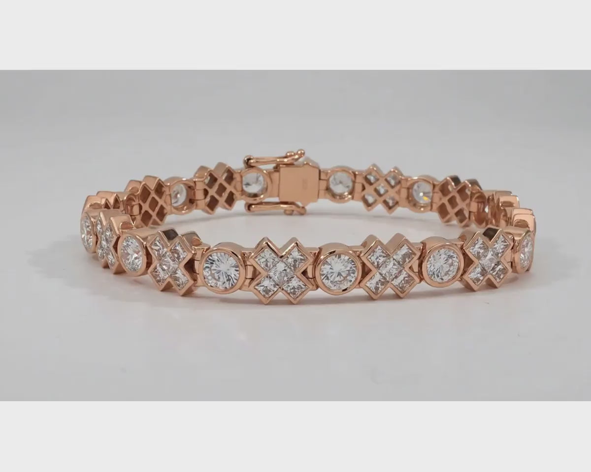 10k Gold Diamond Bracelet with Round & Princess-Cut Link Design 12.1 CT – product video