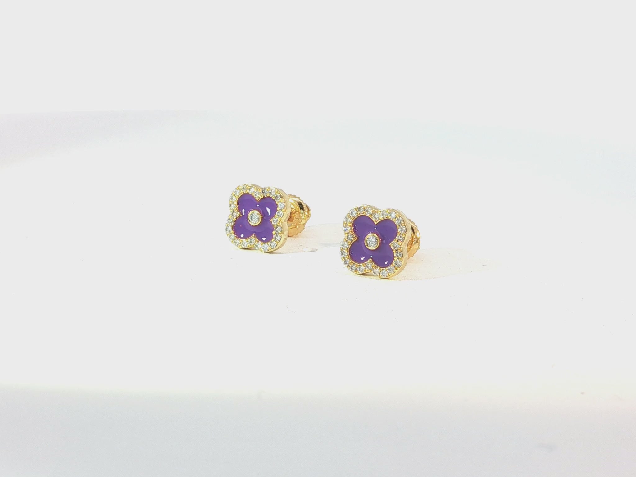 10k Gold Diamond Clover Earrings with Enamel Design 0.14ct