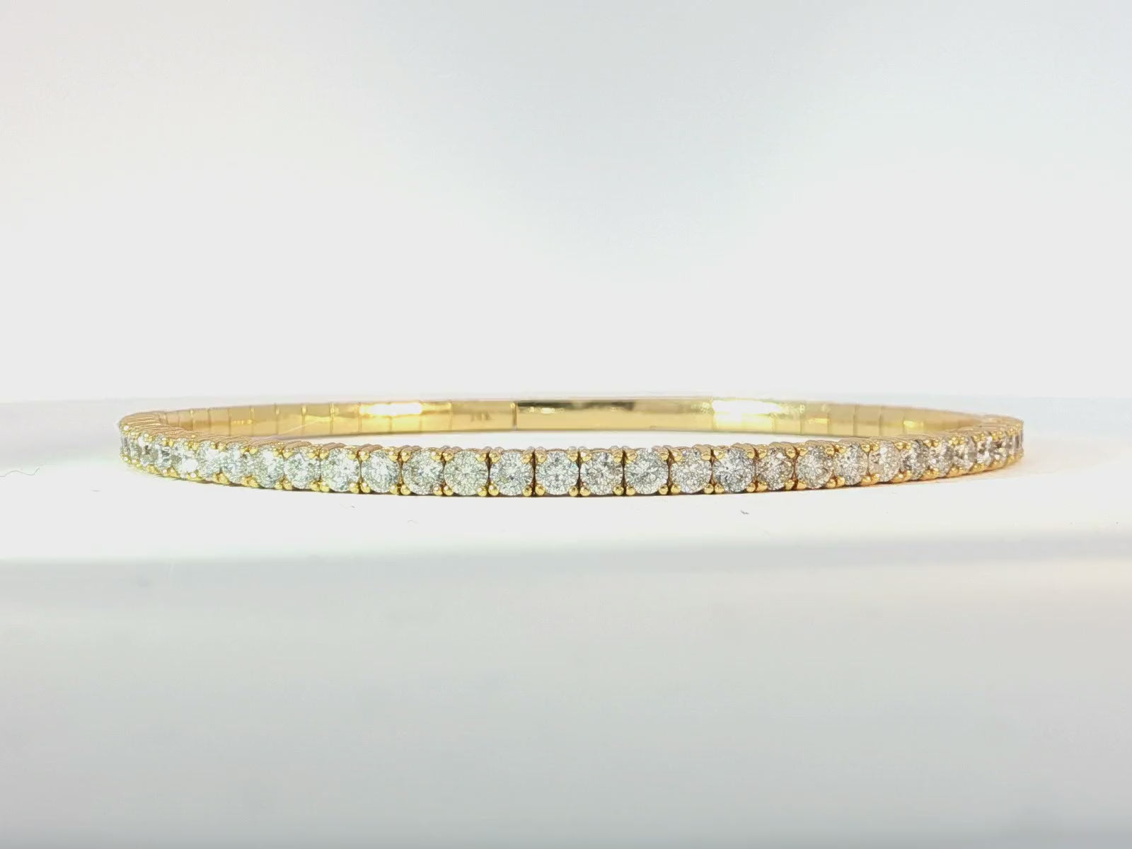 10k Gold Diamond Bracelet with Round-Cut Design 2.15ct