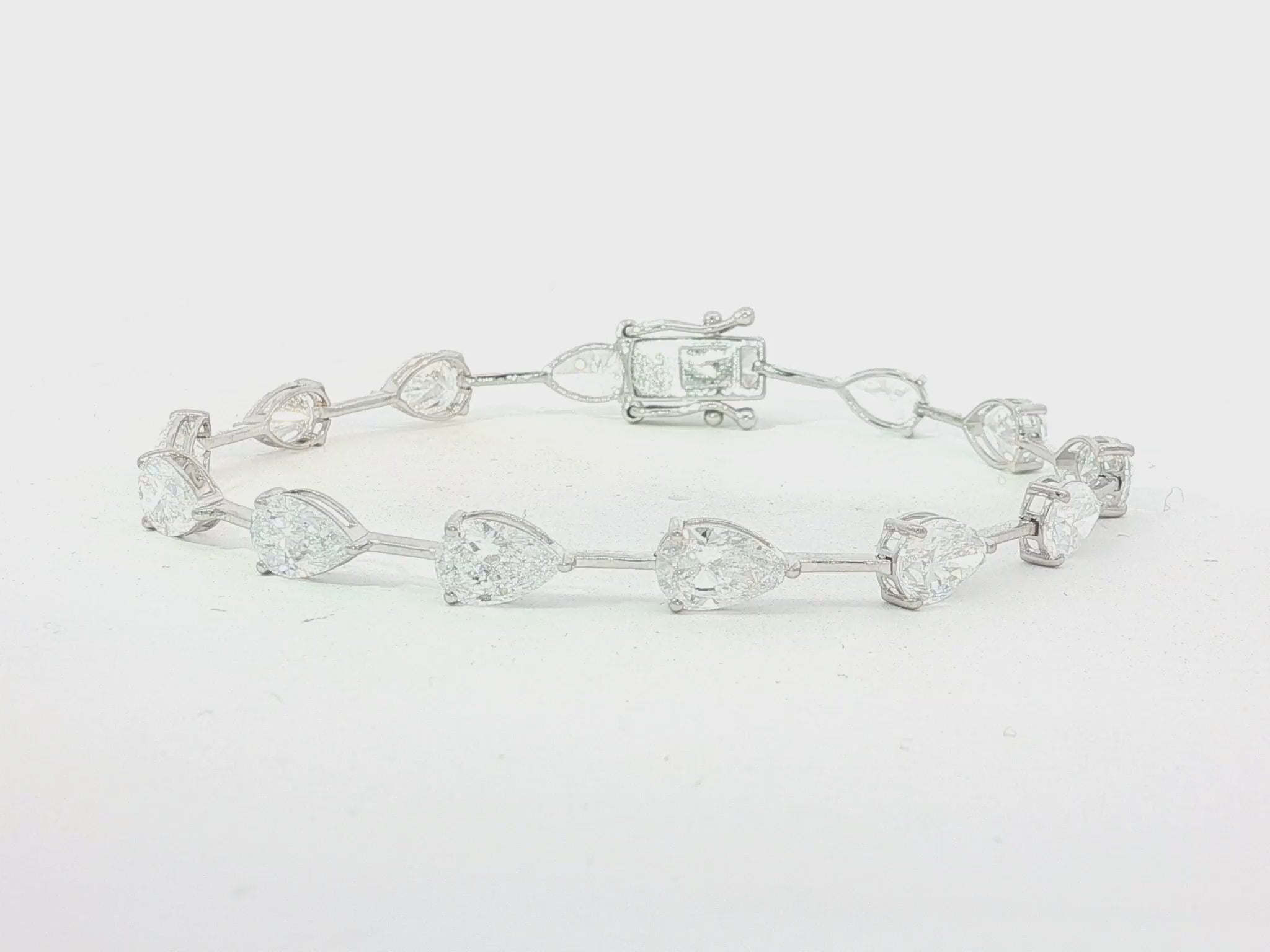 14k Gold Diamond Tennis Bracelet with Pear-Shape Solitaire Links 9.64ct